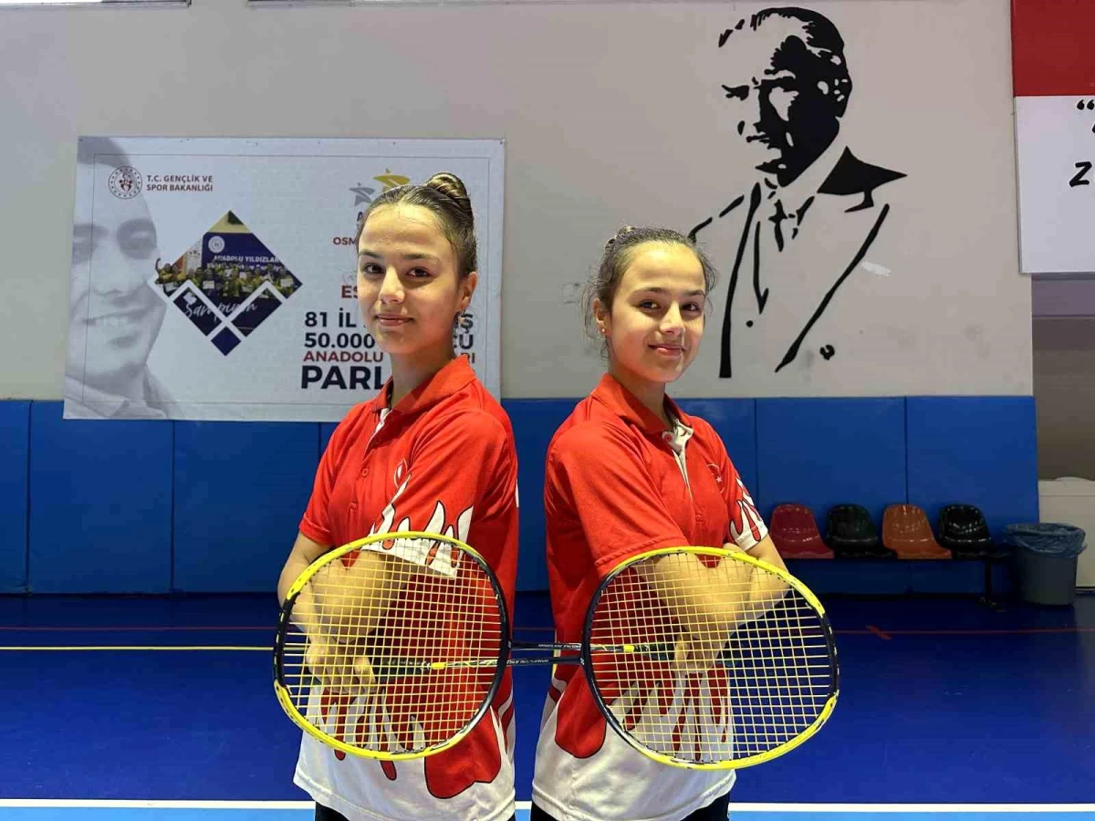 Eskişehirli İkizler Badminton Şampiyonasında Göz Kamaştırdı