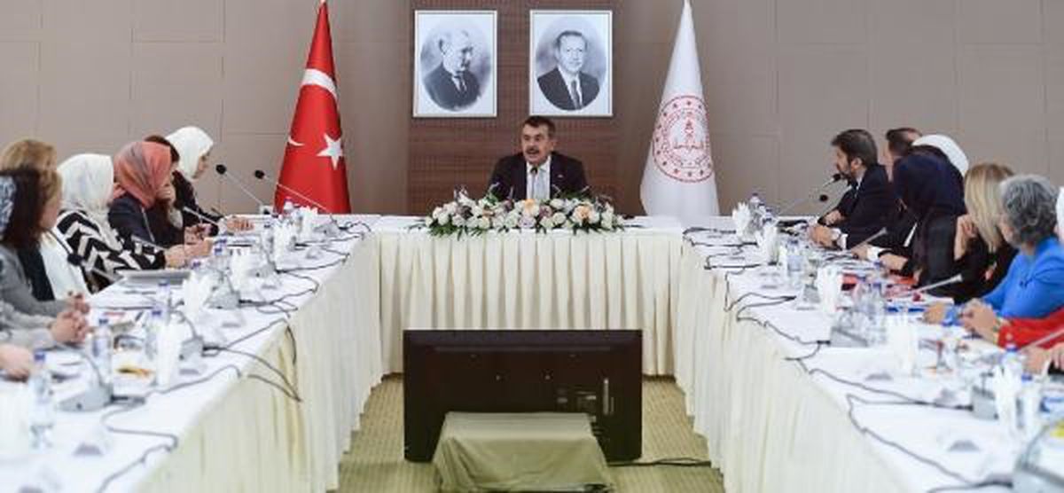 Milli Eğitim Bakanı Olgunlaştırma Enstitüleri Müdürleriyle Değerlendirme Toplantısı Yaptı