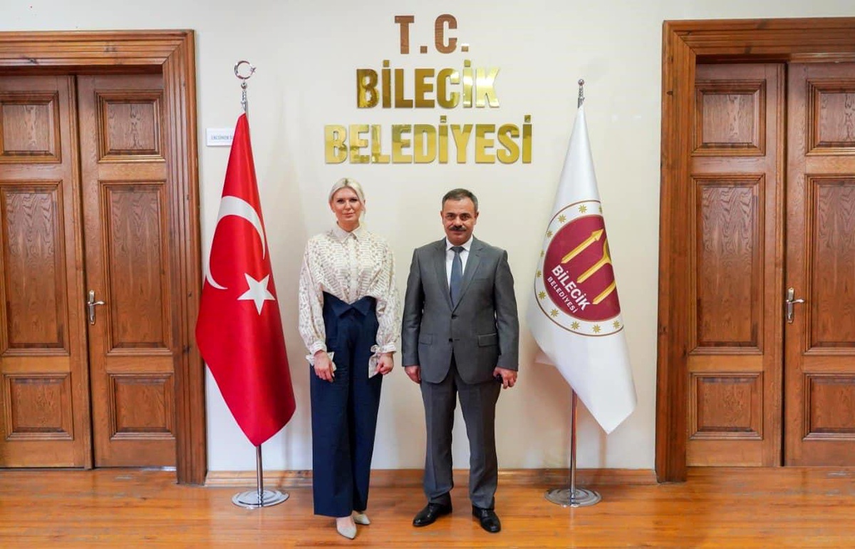 Bilecik Belediye Başkan V. Melek Mızrak Subaşı ve Bilecik Emniyet Müdürü Beyti Kalaycı Bir Araya Geldi