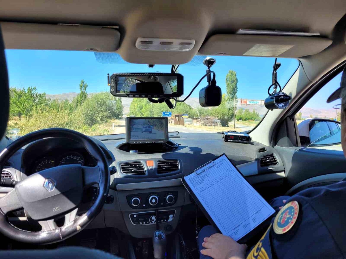 Erzincan\'da Jandarma Trafik Denetimleri Sonuçlandı