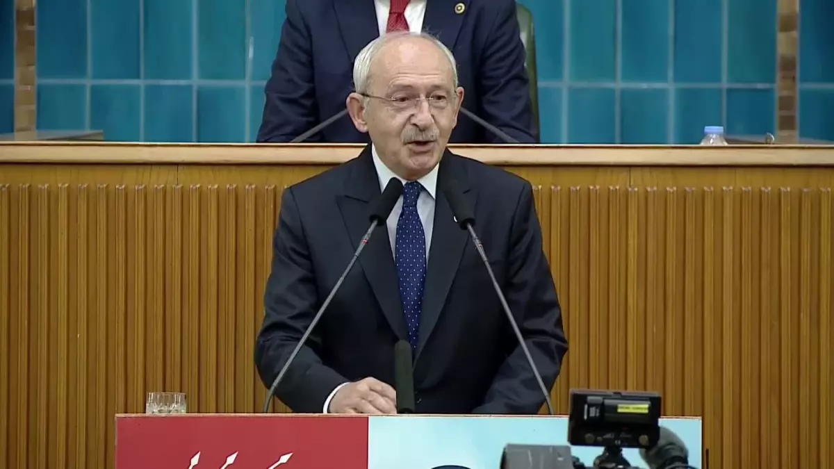 Kemal Kılıçdaroğlu: "Erdoğan Gerçek Anlamda Demokratik ve Sivil Bir Anayasa Filan İstemiyor. Onun Kafasında Başka Şeyler Var"