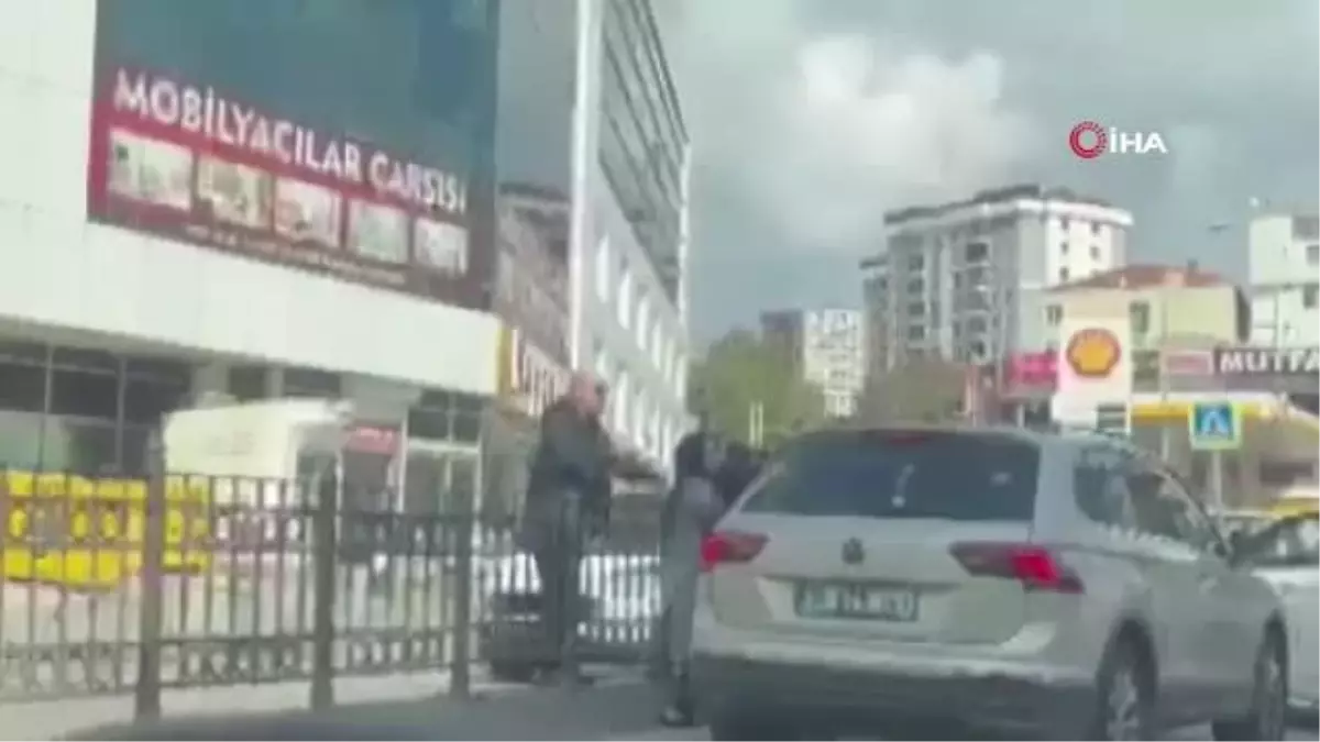 Pendik\'te korna kavgasında bıçak çeken kişi yakalandı