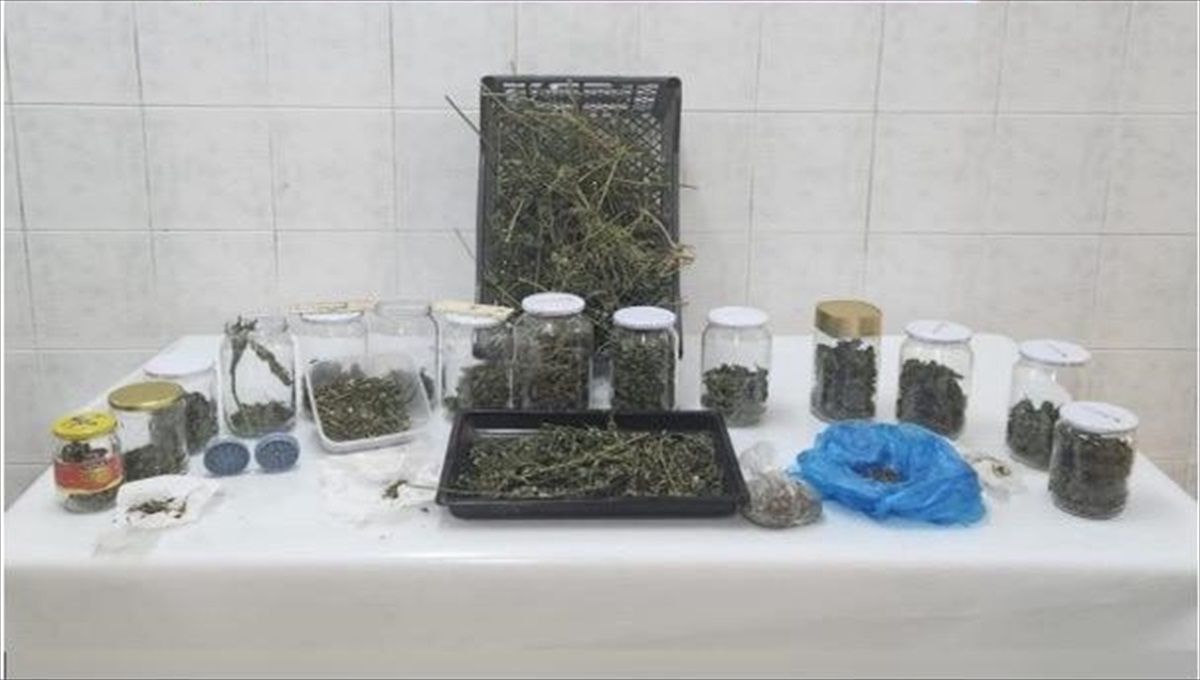 Sakarya\'da Uyuşturucu Operasyonları: 7 Kişi Tutuklandı