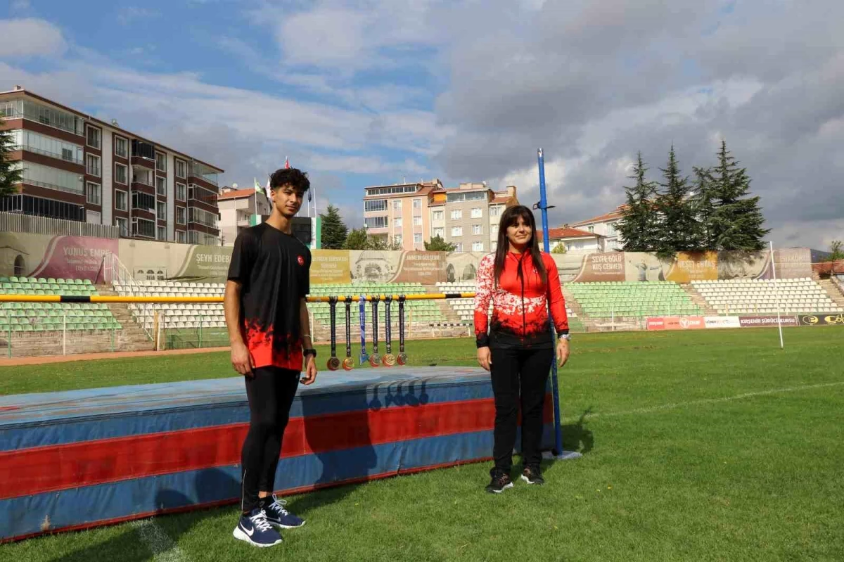 Kırşehirli Muhammet Enes Kılıç, U18 Balkan Şampiyonası\'nda ikinci oldu