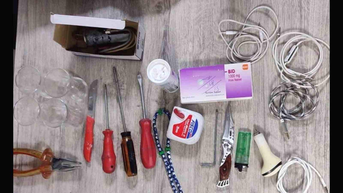Kırşehir\'de Otomobillerden Hırsızlık Yapan 4 Şüpheli Yakalandı