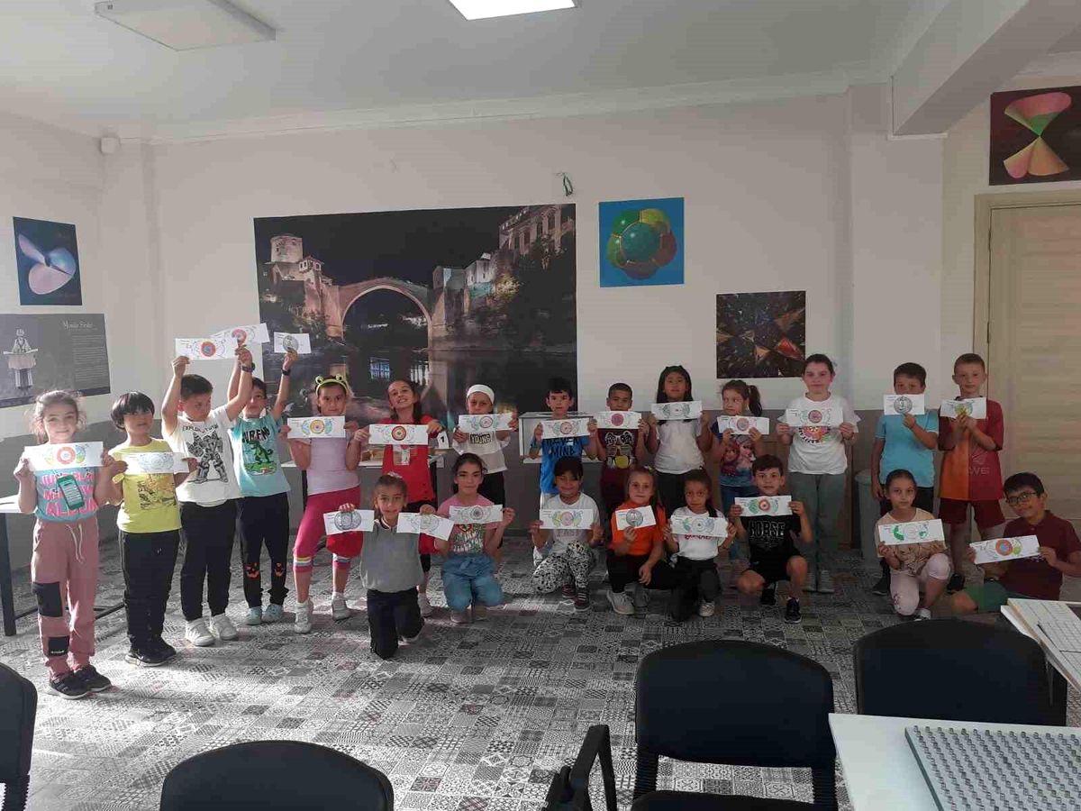 Bilecik Belediyesi Öğrencilere Eğitim Desteği Sunuyor