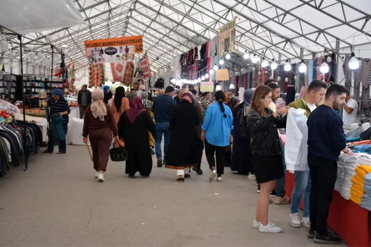 Tokat\'ın Zile ilçesinde Osmanlı dönemine dayanan Zile Panayırı açıldı