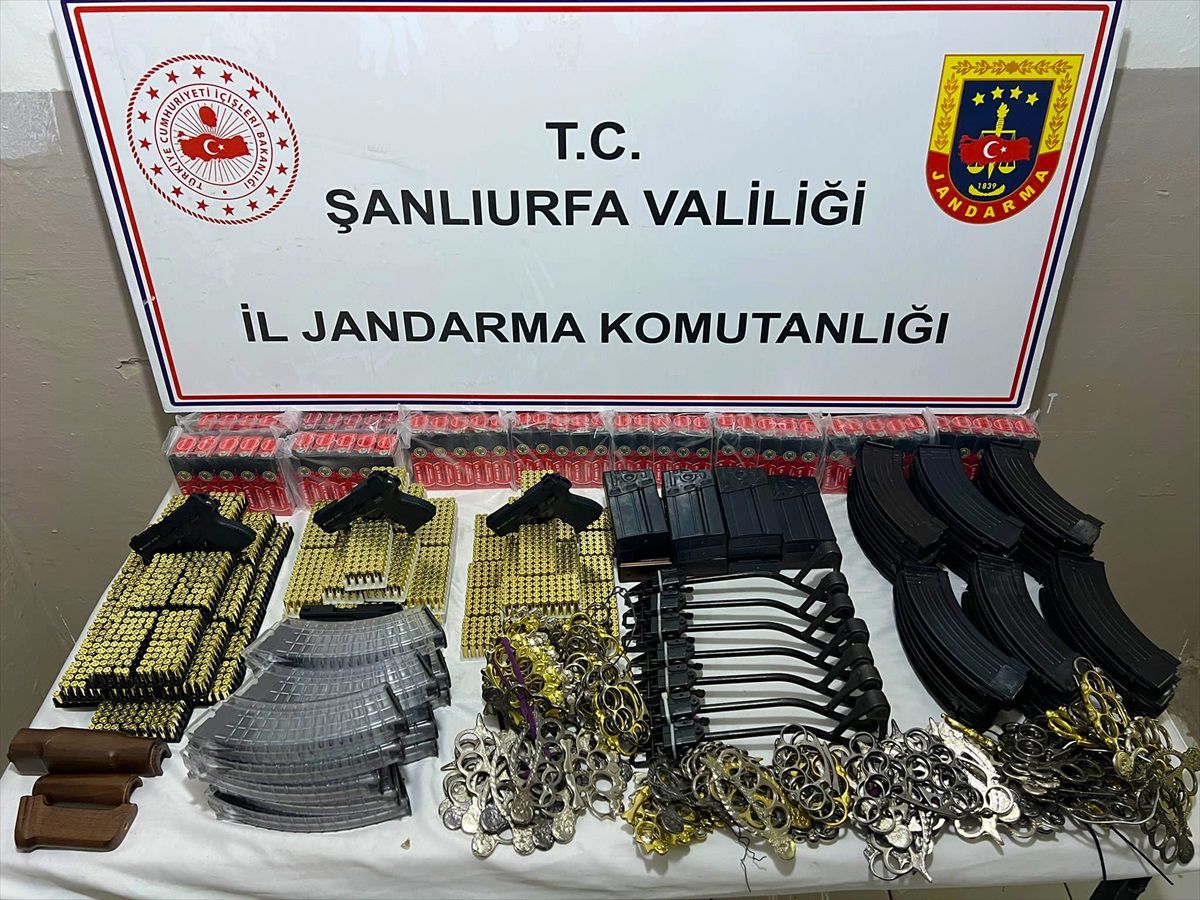 Şanlıurfa\'da silah kaçakçılığı operasyonunda 6 bin 300 mermi ele geçirildi