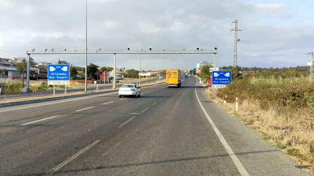 Tekirdağ\'da Hız Tespiti İçin Plaka Tanıma Sistemi Kuruldu