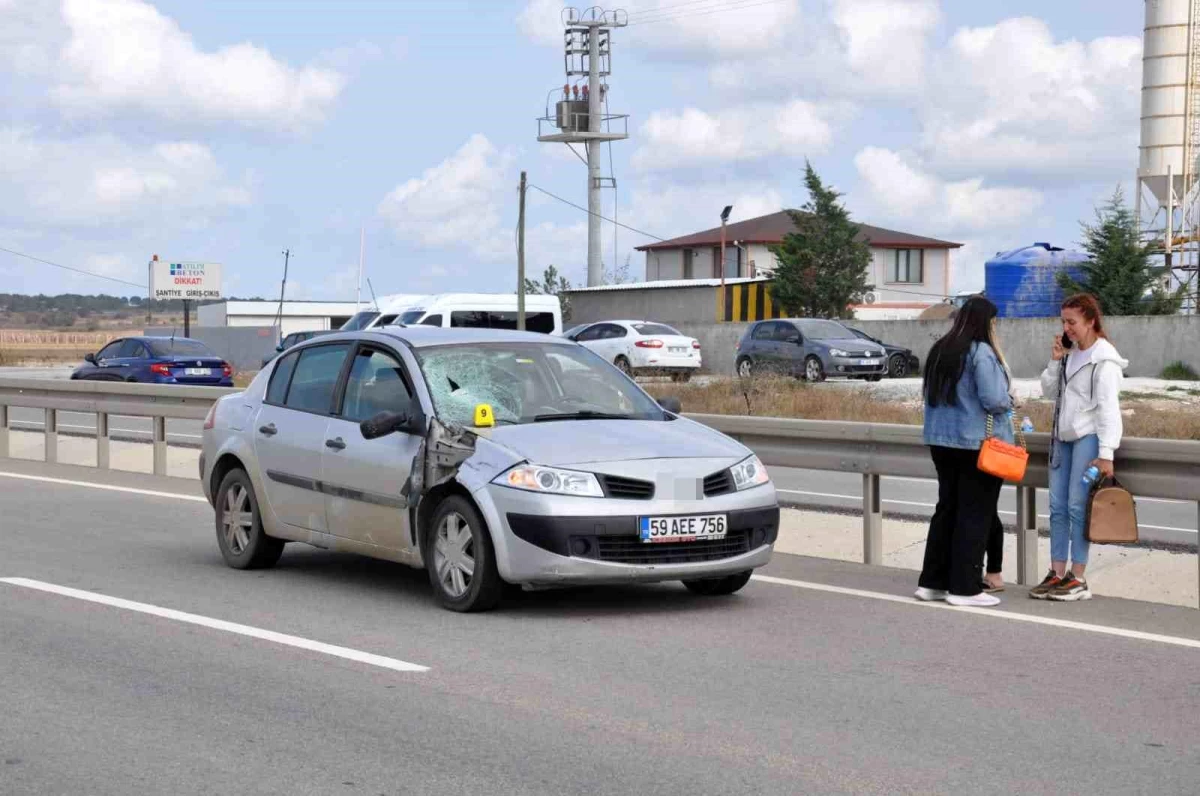 Tekirdağ\'da Yolcu Minibüsünden İnen Yaşlı Adam Otomobilin Çarpması Sonucu Hayatını Kaybetti