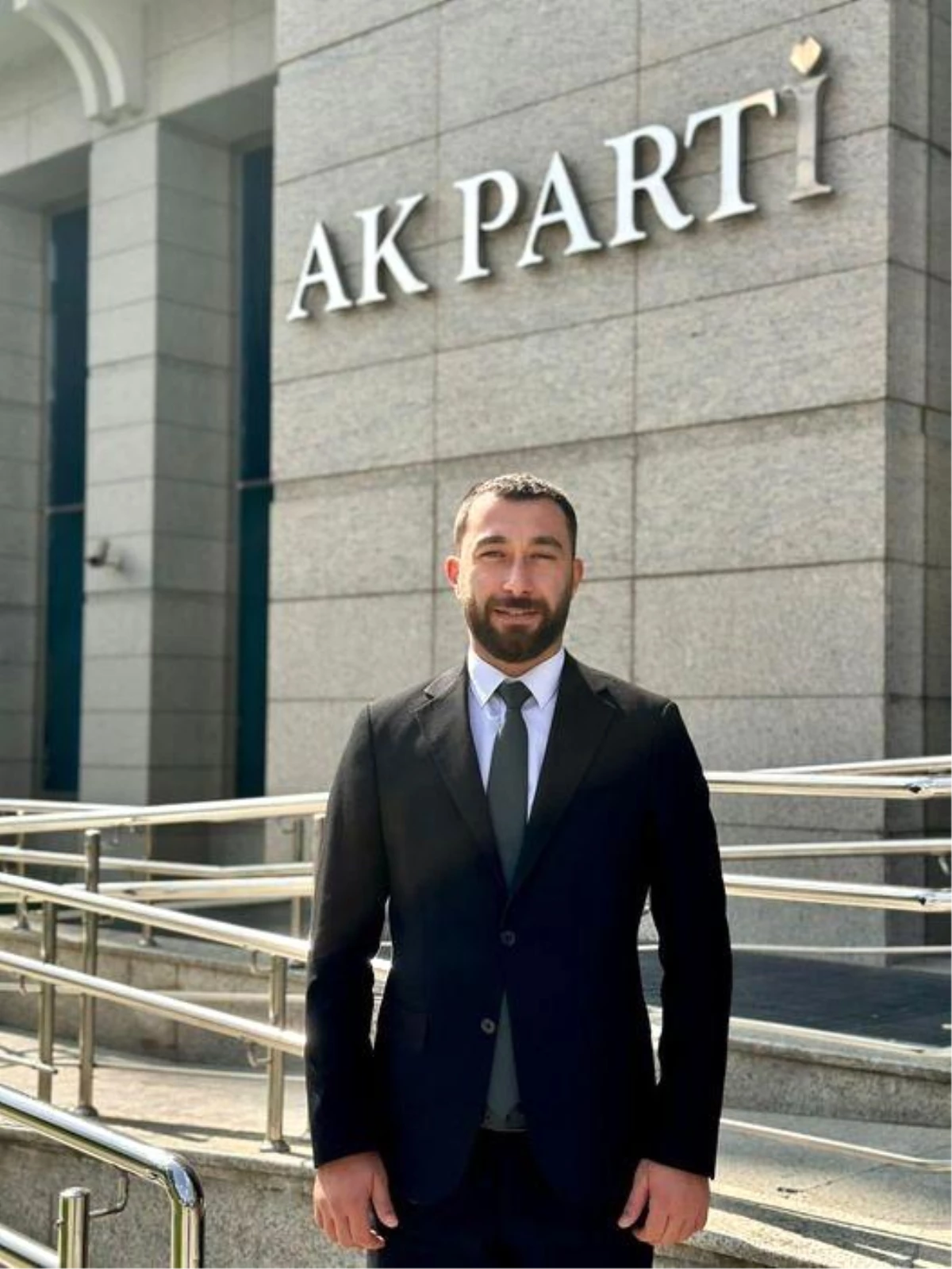 AK Parti İl Gençlik Kolları Başkanlığına Volkan Demiröz Atandı
