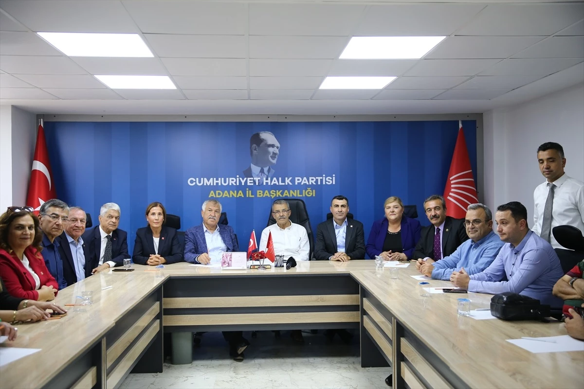Anıl Tanburoğlu, CHP Adana İl Başkanı Adaylığını Açıkladı