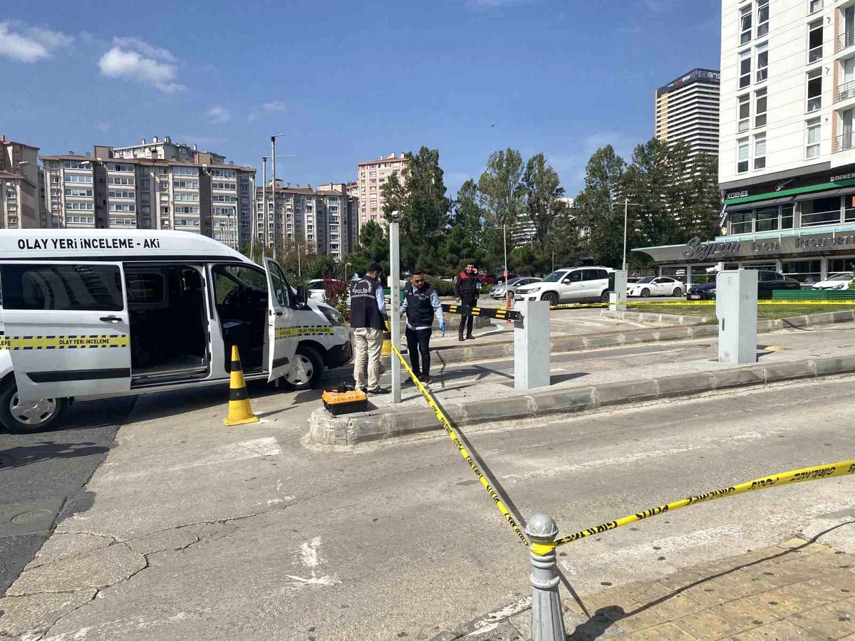 Beylikdüzü\'nde Otopark Tartışması: Şahıs Havaya Ateş Açtı