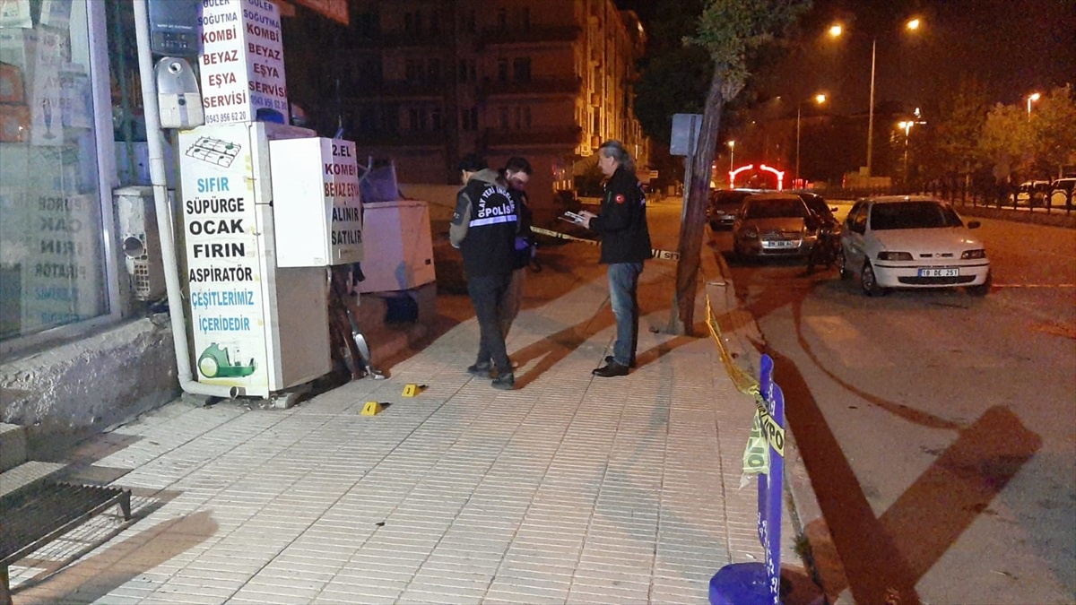 Çorum\'da bir iş yerine silahlı saldırı düzenlendi