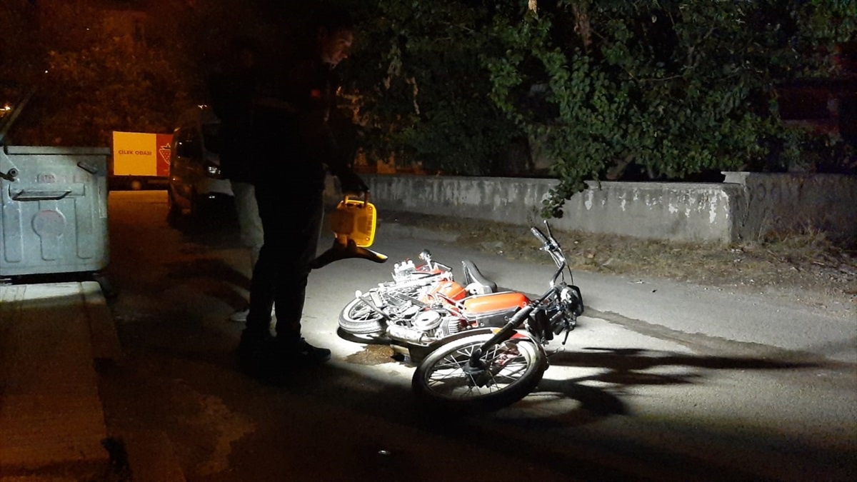 Çorum\'da iş yerine silahlı saldırı: Saldırgan yaralandı