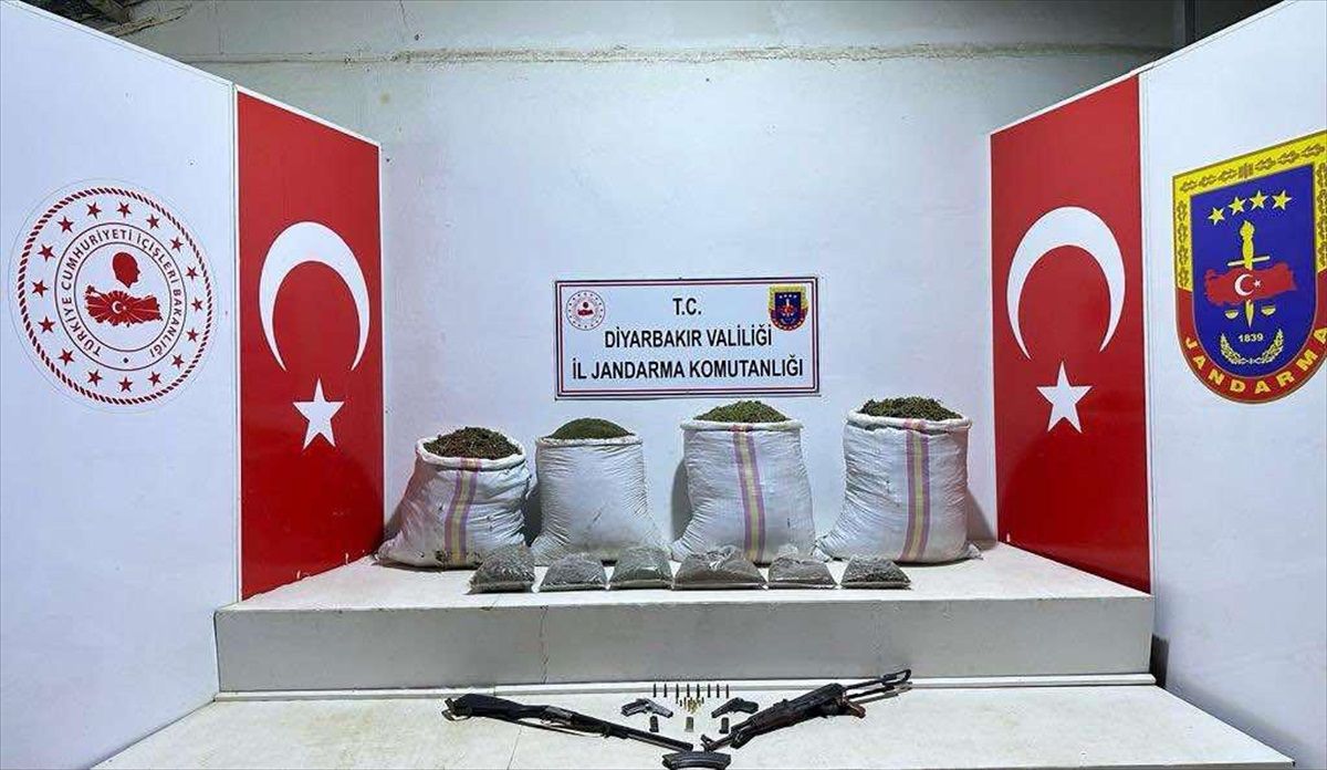 Diyarbakır Lice\'de 74 Kilogram Esrar Ele Geçirildi