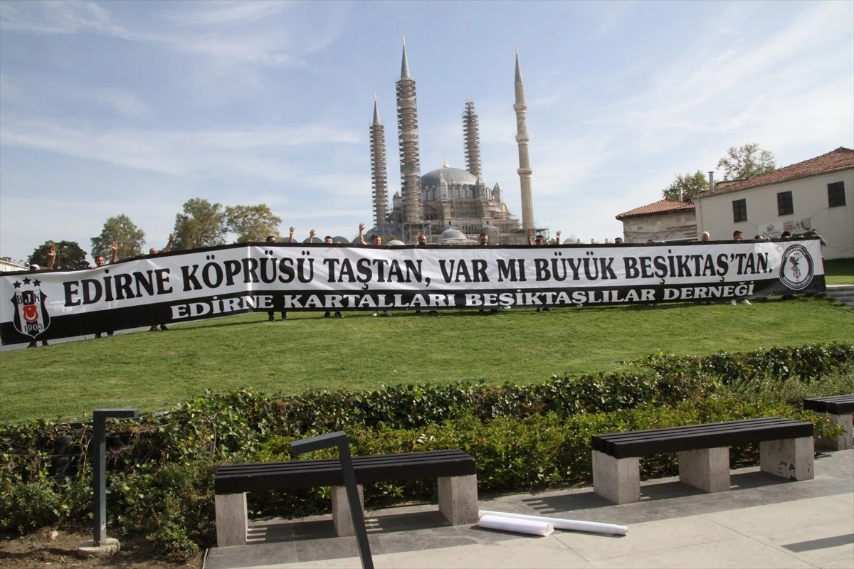 Edirne\'den Beşiktaş Taraftarları İstanbul\'a Yola Çıktı