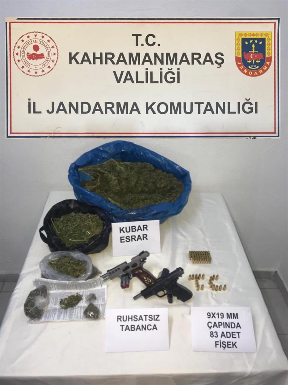 Afşin\'de uyuşturucu operasyonu: 3 şüpheli gözaltına alındı