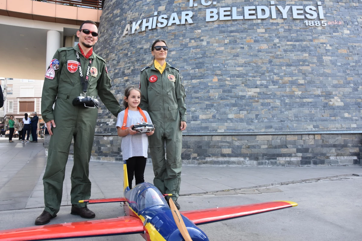 Akhisar Belediyesi, Radyo Kontrollü Model Uçak, Drone ve İHA Kursu Açıyor