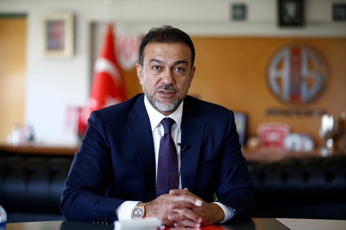 Antalyaspor Başkanı Sabri Gülel: Galatasaray\'ı Yenmeyi Hedefliyoruz