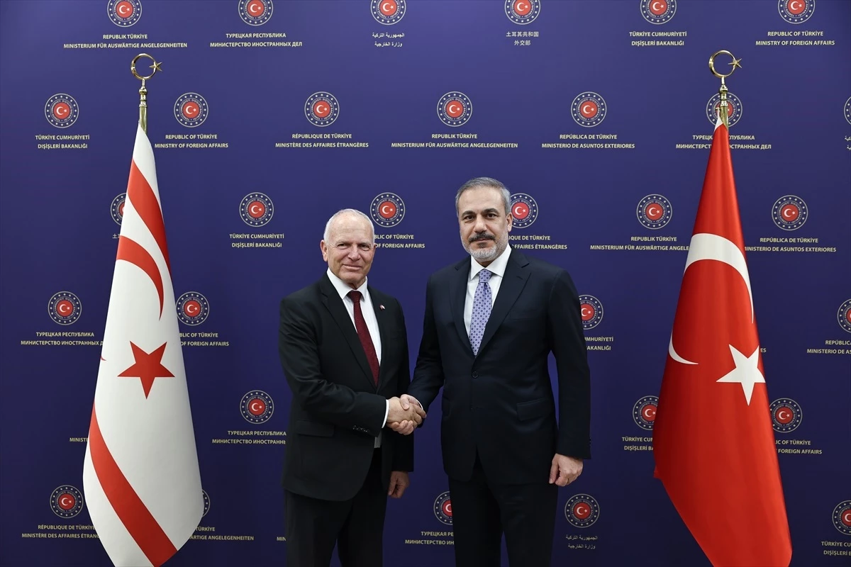 Dışişleri Bakanı Hakan Fidan Ankara\'da diplomatik görüşmelerde bulundu