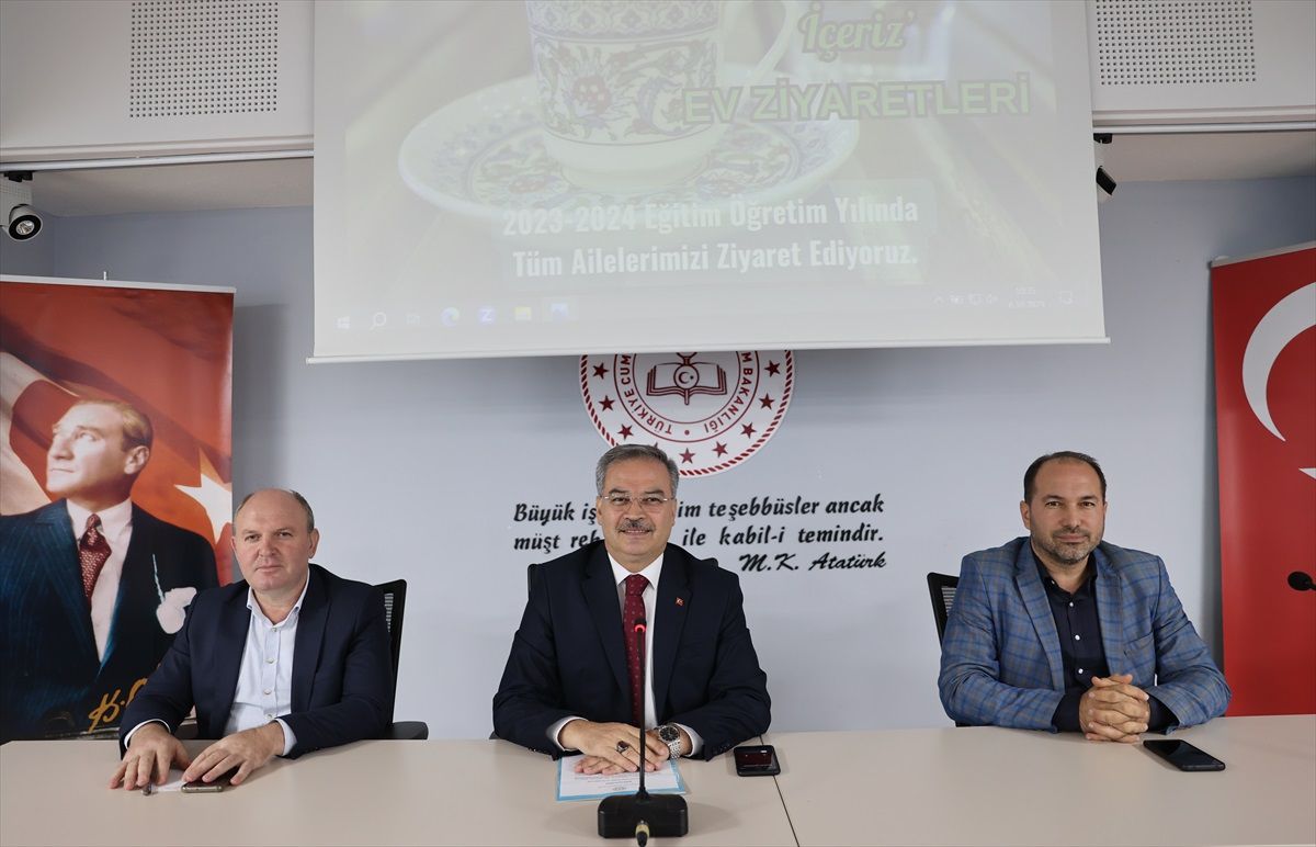 Edirne\'de öğrenciler evlerinde ziyaret edilecek