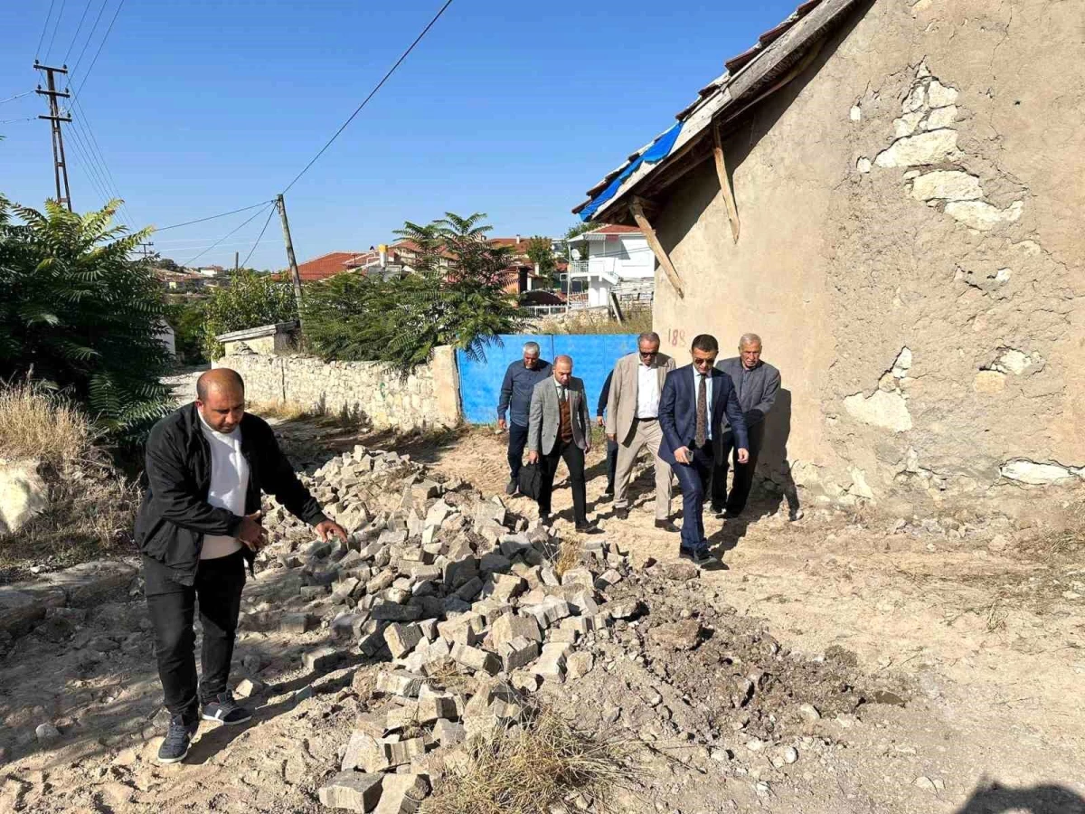 Emirdağ\'da köylerde alt yapı çalışmaları devam ediyor