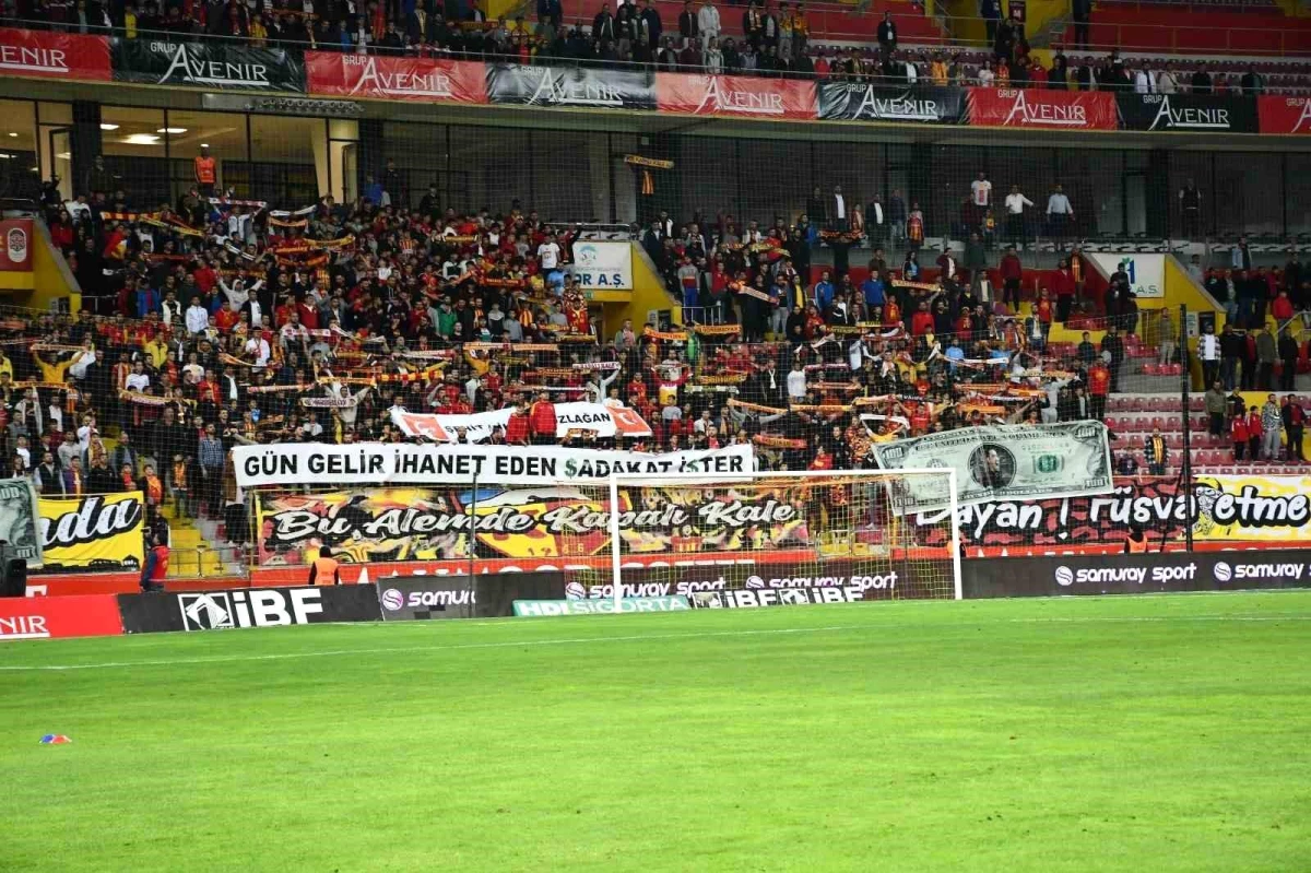 Kayserispor\'a stada usulsüz seyirci almaktan para cezası