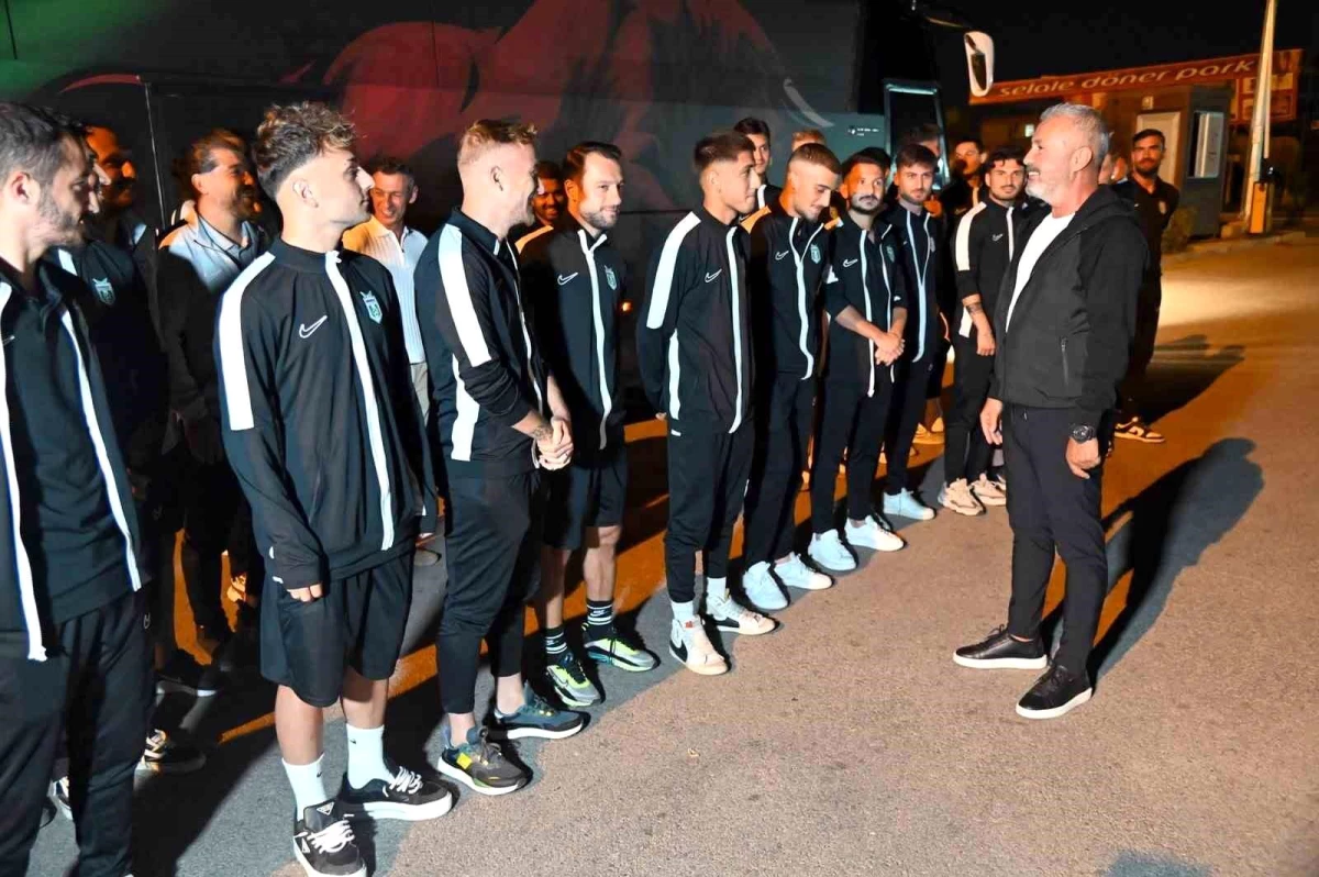 Manavgat Belediyespor Şampiyonluk İçin Motivasyon Yemeği Düzenledi
