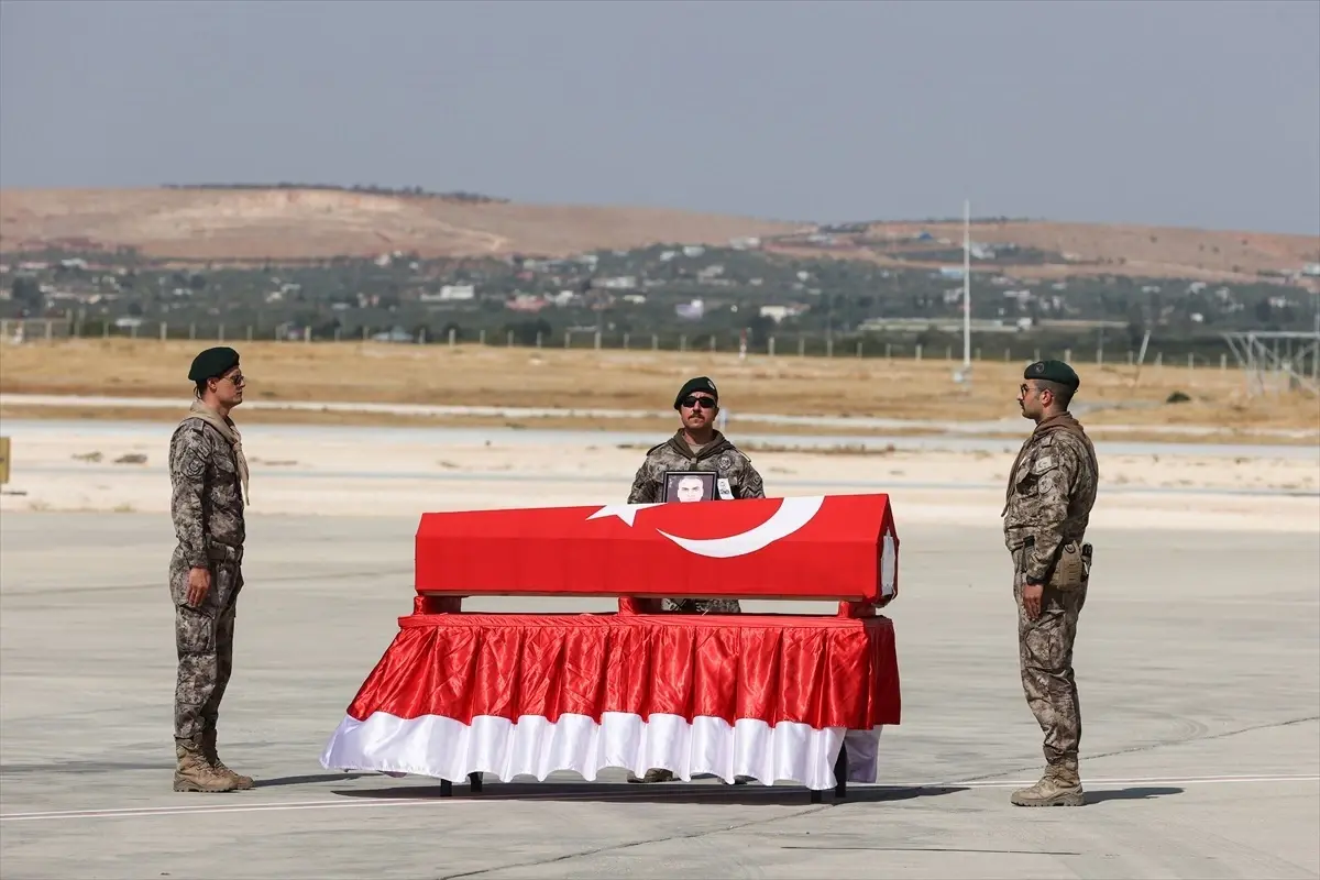 Şehit polis memuru Şimşek, memleketine uğurlandı