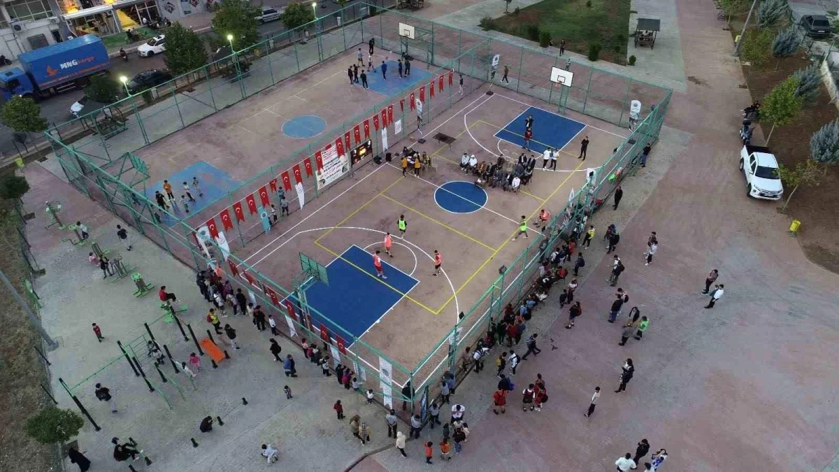 Siirt Belediyesi 3x3 Sokak Basketbol Turnuvası Başladı