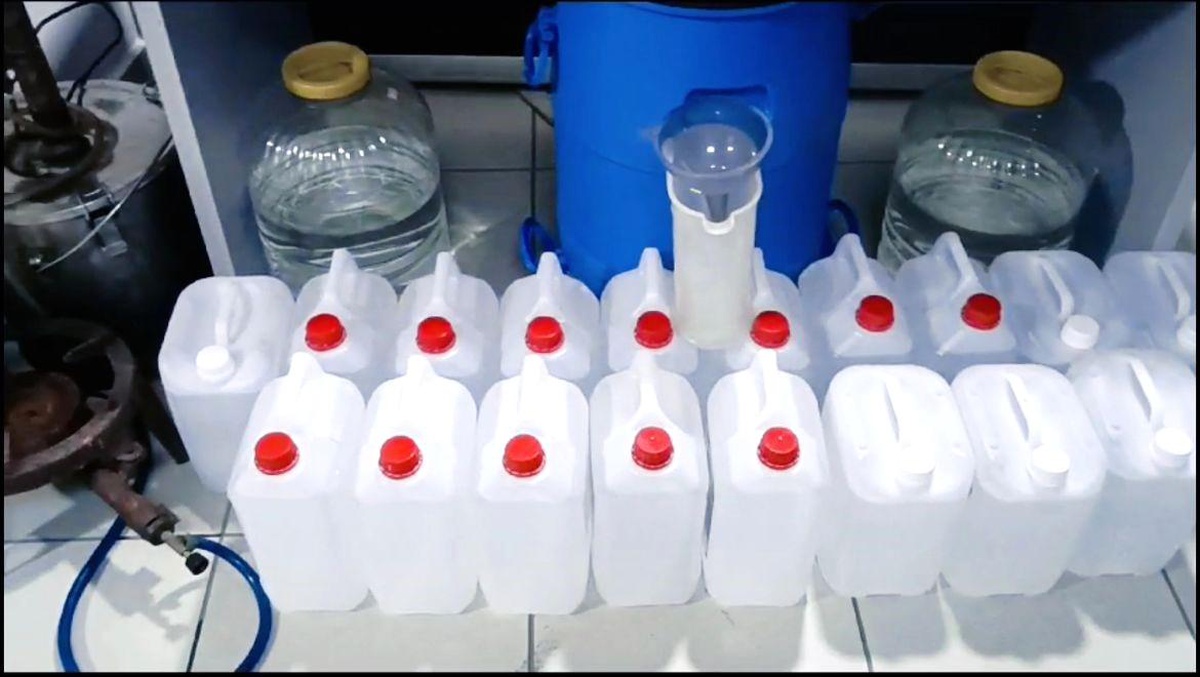Sinop\'ta Sahte Alkol Üreticilerine Operasyon: 4 Gözaltı