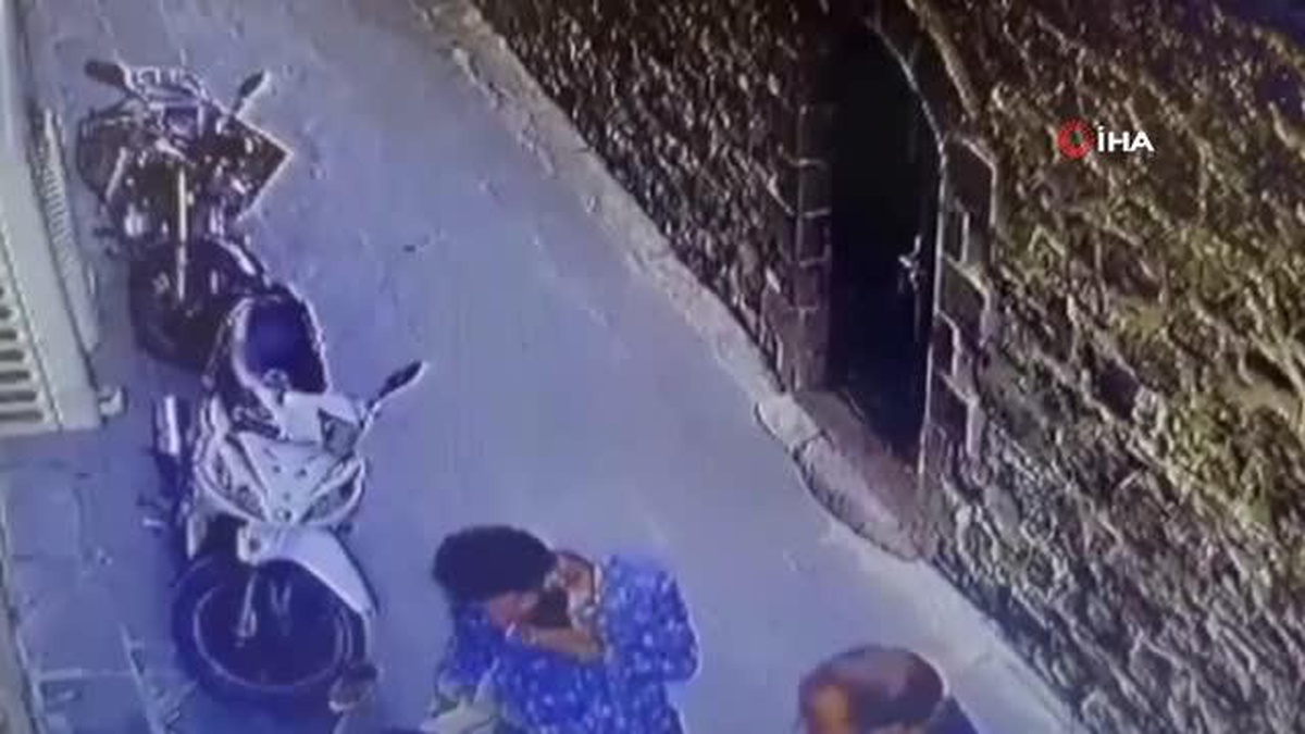 Taziyeye gitti, motosikletinde bıraktığı paralar böyle çalındı