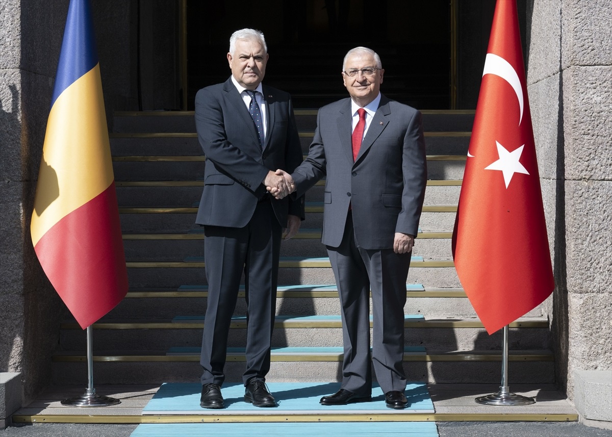 Türkiye ve Romanya Arasında Askeri Çerçeve Anlaşması İmzalandı