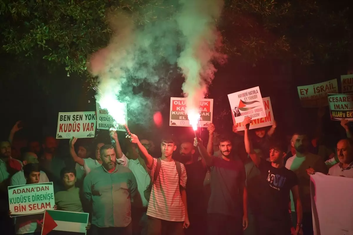 Adana'da Filistin'e Destek Gösterisi Düzenlendi