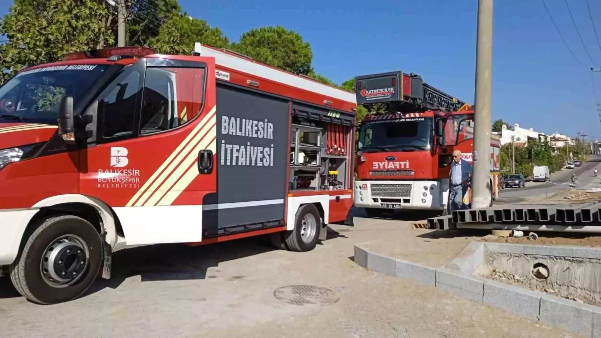 Ayvalık\'ta yeni tamamlanan beş yıldızlı otelde yangın çıktı