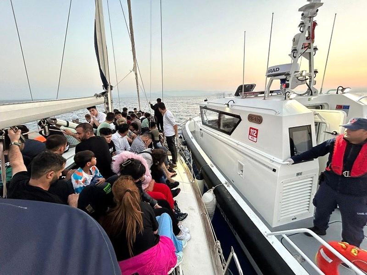 Muğla\'da 78 düzensiz göçmen ve 2 göçmen kaçakçısı yakalandı
