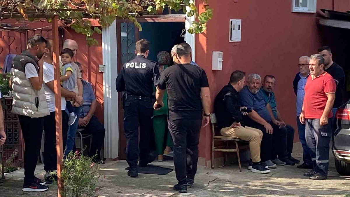 CHP Kartepe Yönetim Kurulu Üyesi Özkan Topuz Evde Ölü Bulundu