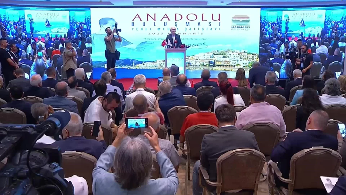 CHP\'nin Yerel Medya Çalıştayı… Kılıçdaroğlu: "Medyaya Düşman Olan Bir Siyasal İktidarı Desteklemeyin. Sonunda Çekilen Sizin İpiniz Oluyor"