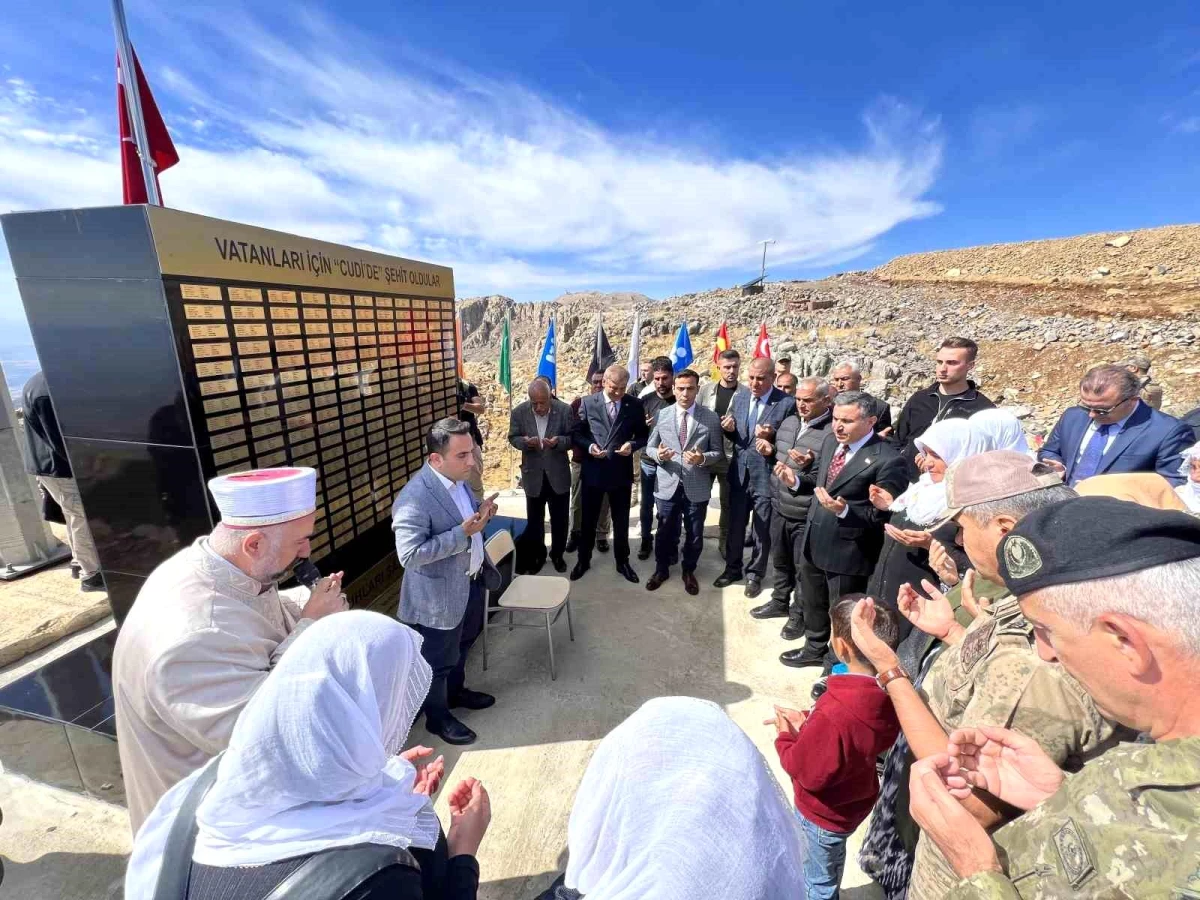 Cudi Dağı\'nda şehitler anıtının açılışı şehit aileleri tarafından yapıldı