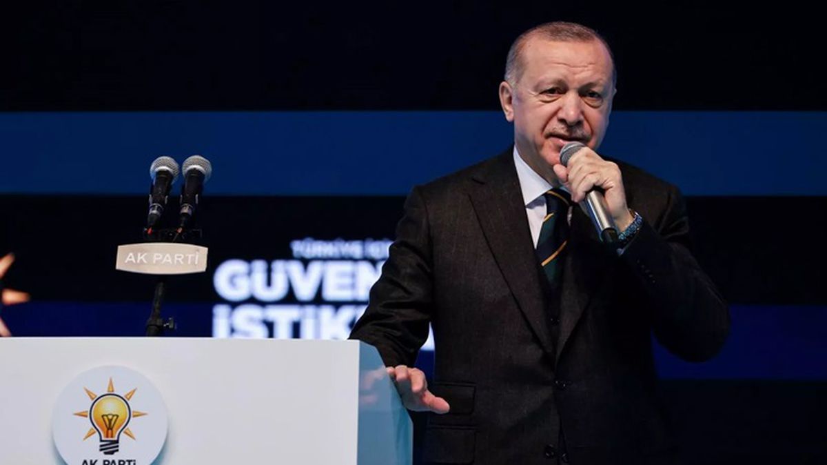 AK Parti\'de kongre günü! Cumhurbaşkanı Erdoğan\'ın A takımı belirlenecek