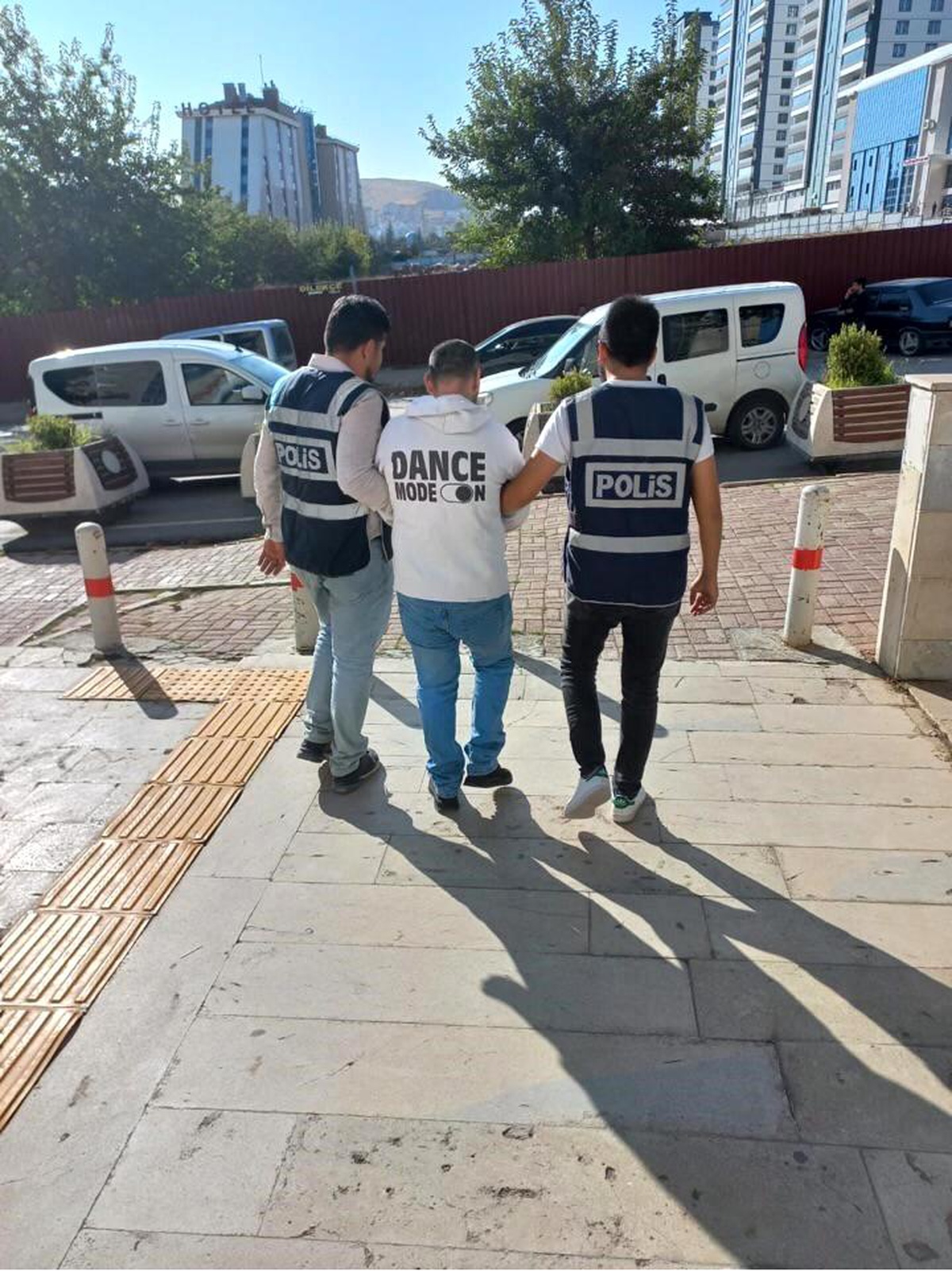 Elazığ\'da Kasten Adam Öldürme Suçundan Hükümlü Şahıs Yakalandı