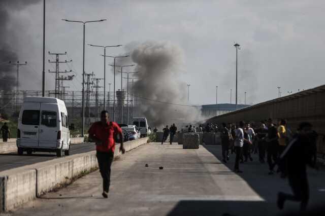 Karşı saldırıya geçen İsrail, Hamas'ı havadan vurmaya başladı