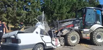 Tekirdağ'da Kepçe ile Otomobil Çarpıştı: 1 Ölü