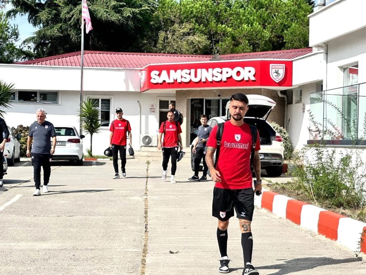 Samsunspor, Çaykur Rizespor maçı için eksik kadroyla yola çıktı