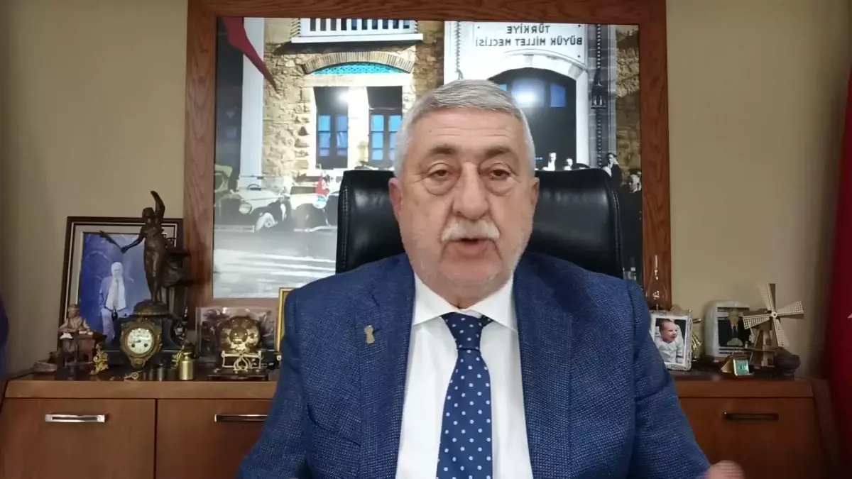 Bankaların Esnafın Üzerindeki Kredi Kartı Komisyon Ücreti Yükünü Hafifletmesi Gerekiyor