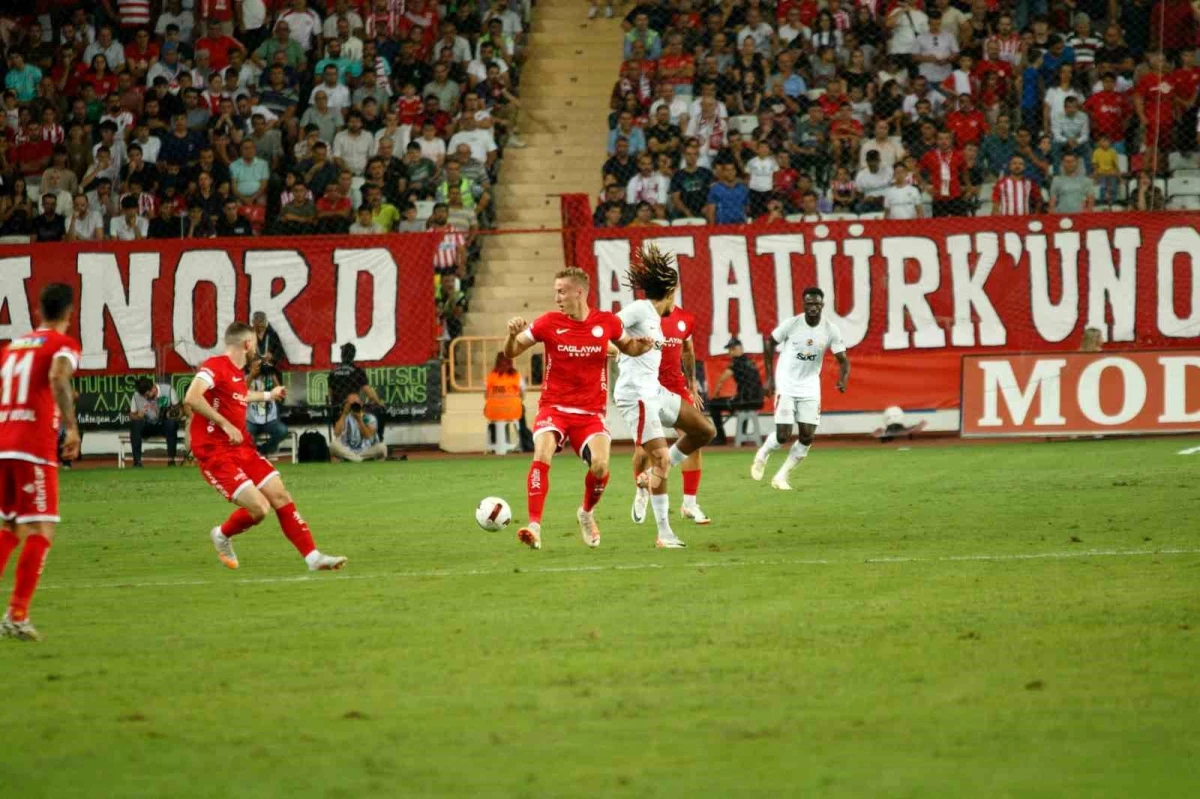 Antalyaspor ile Galatasaray Arasında Golsüz Beraberlik