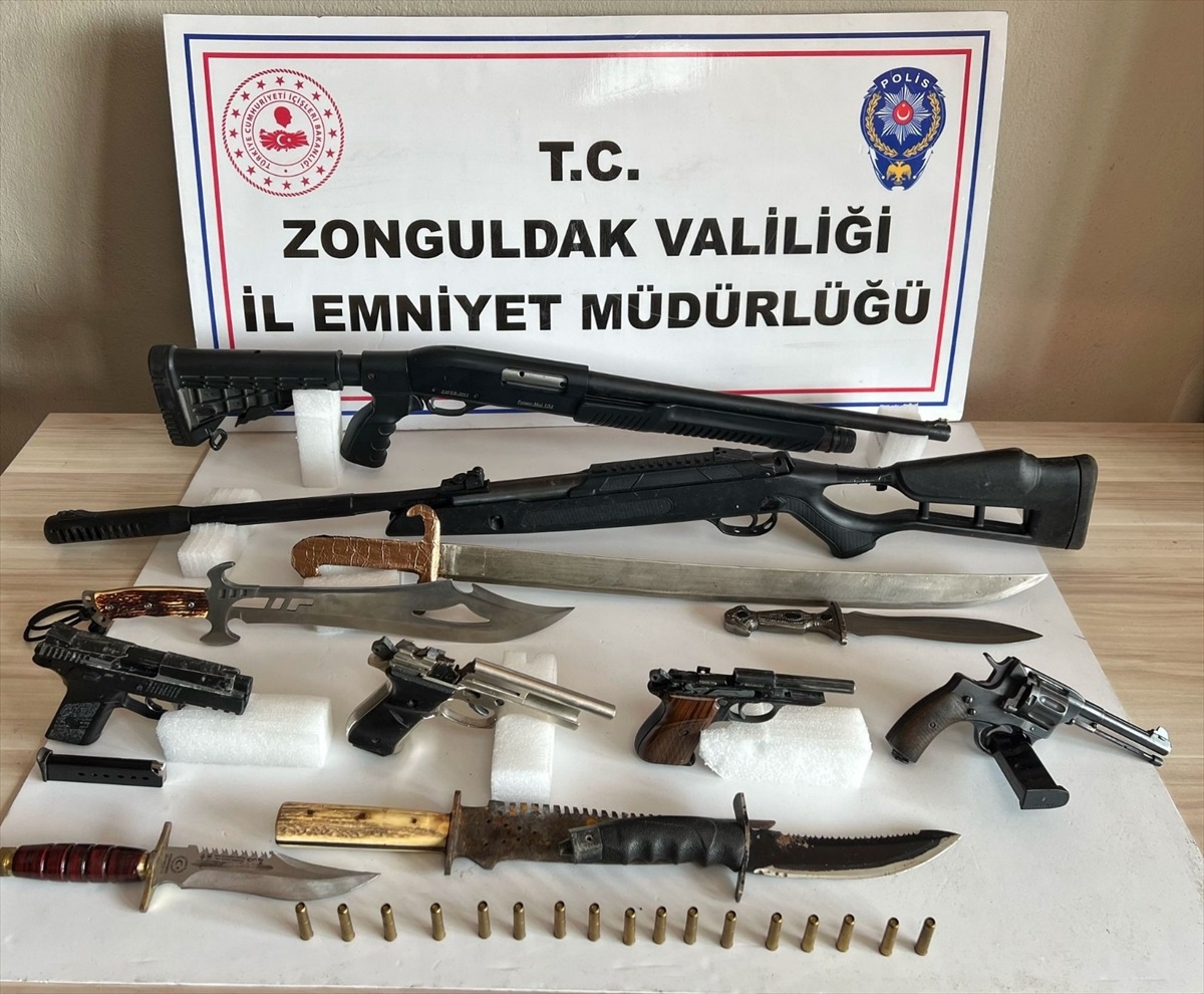 Zonguldak\'ta Kafes Operasyonu: 18 Şüpheli Gözaltına Alındı