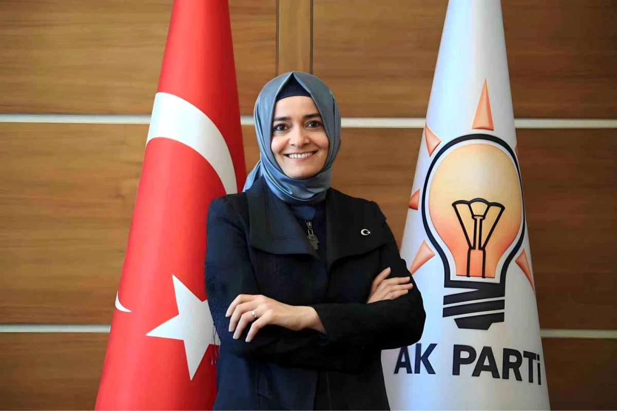 AK Parti\'de Fatma Betül Sayan Kaya MYK üyesi olarak seçildi