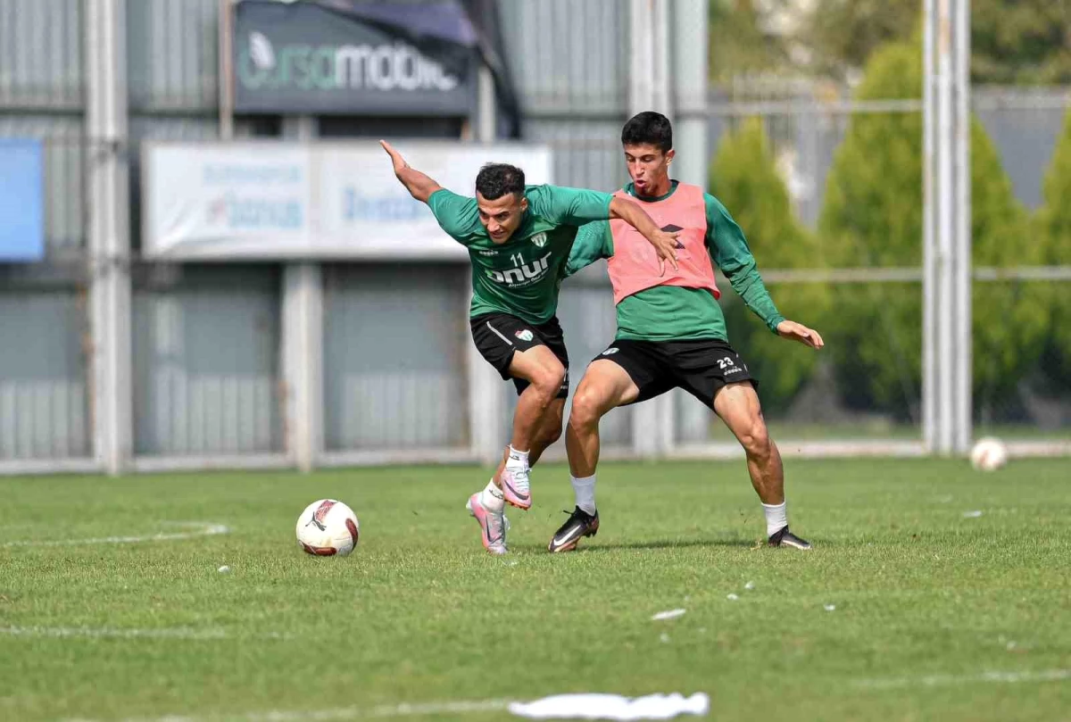 Bursaspor, Gölcükspor maçı hazırlıklarına başladı